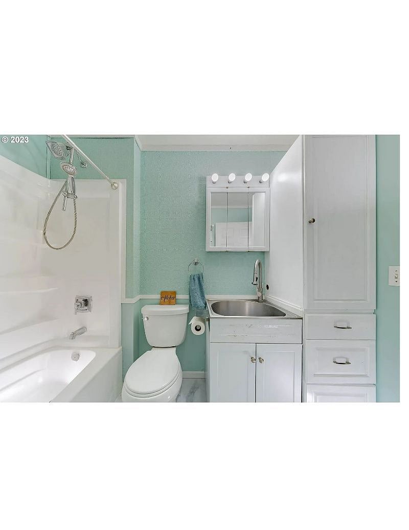 Furnished Finder property 600358_1 photo 13