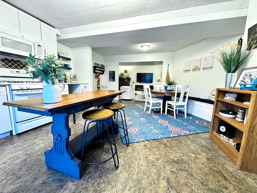 Furnished Finder property 600390_1 photo 3