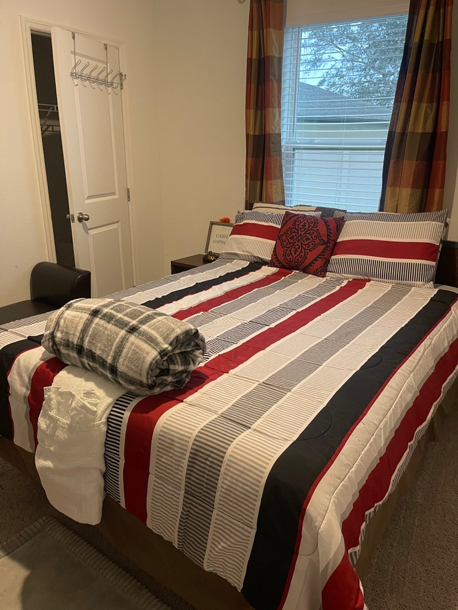 Furnished Finder property 600395_1 photo 21