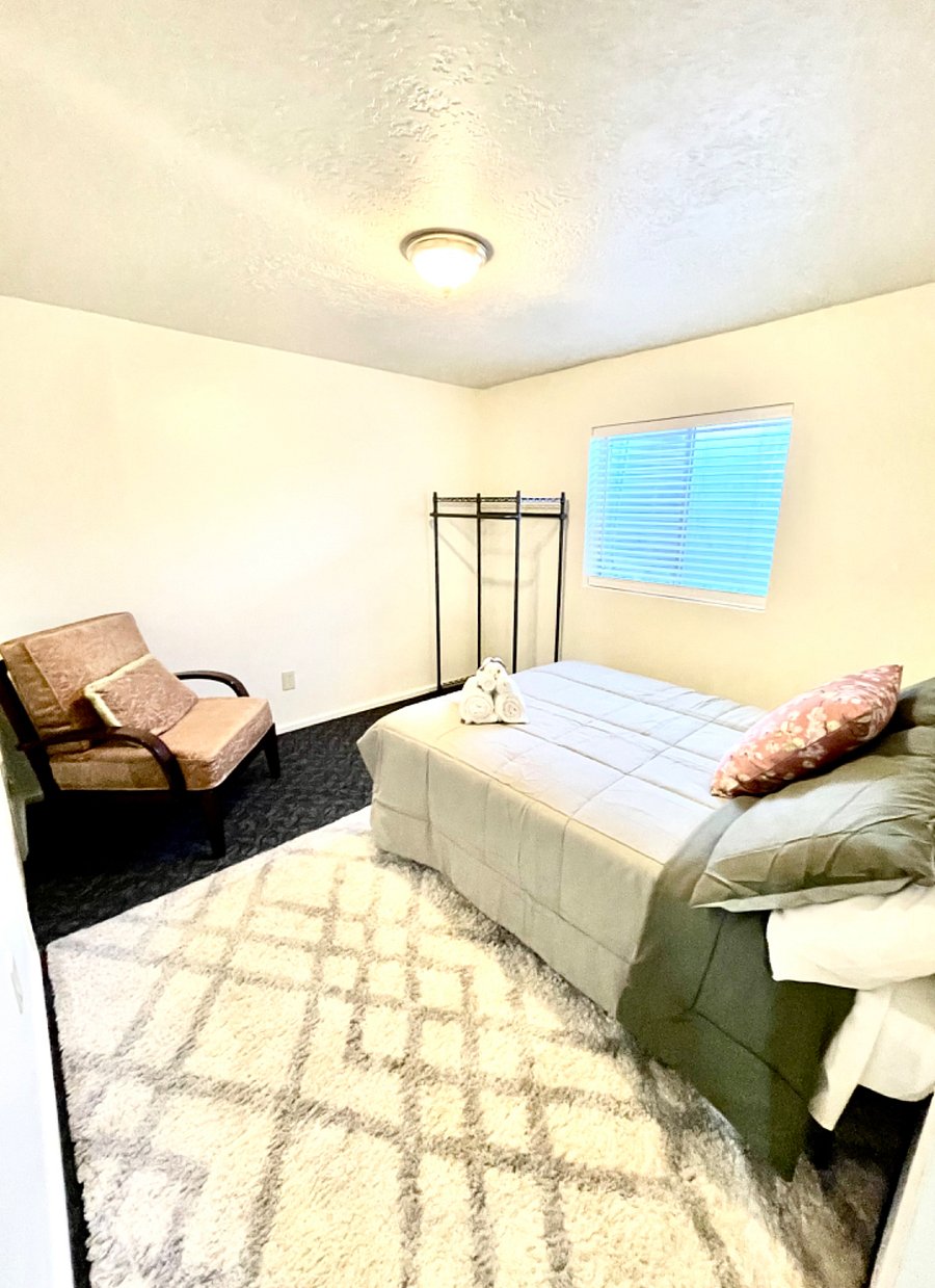 Furnished Finder property 600413_1 photo 17