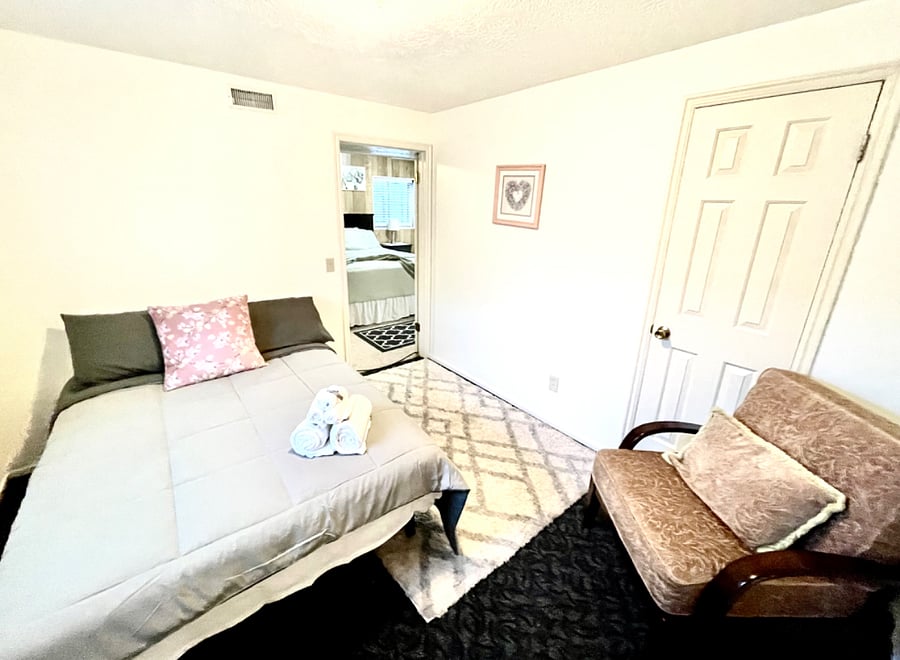 Furnished Finder property 600413_1 photo 19