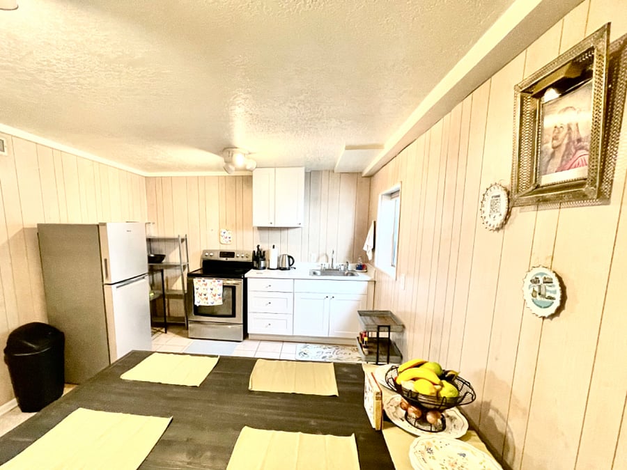Furnished Finder property 600413_1 photo 20