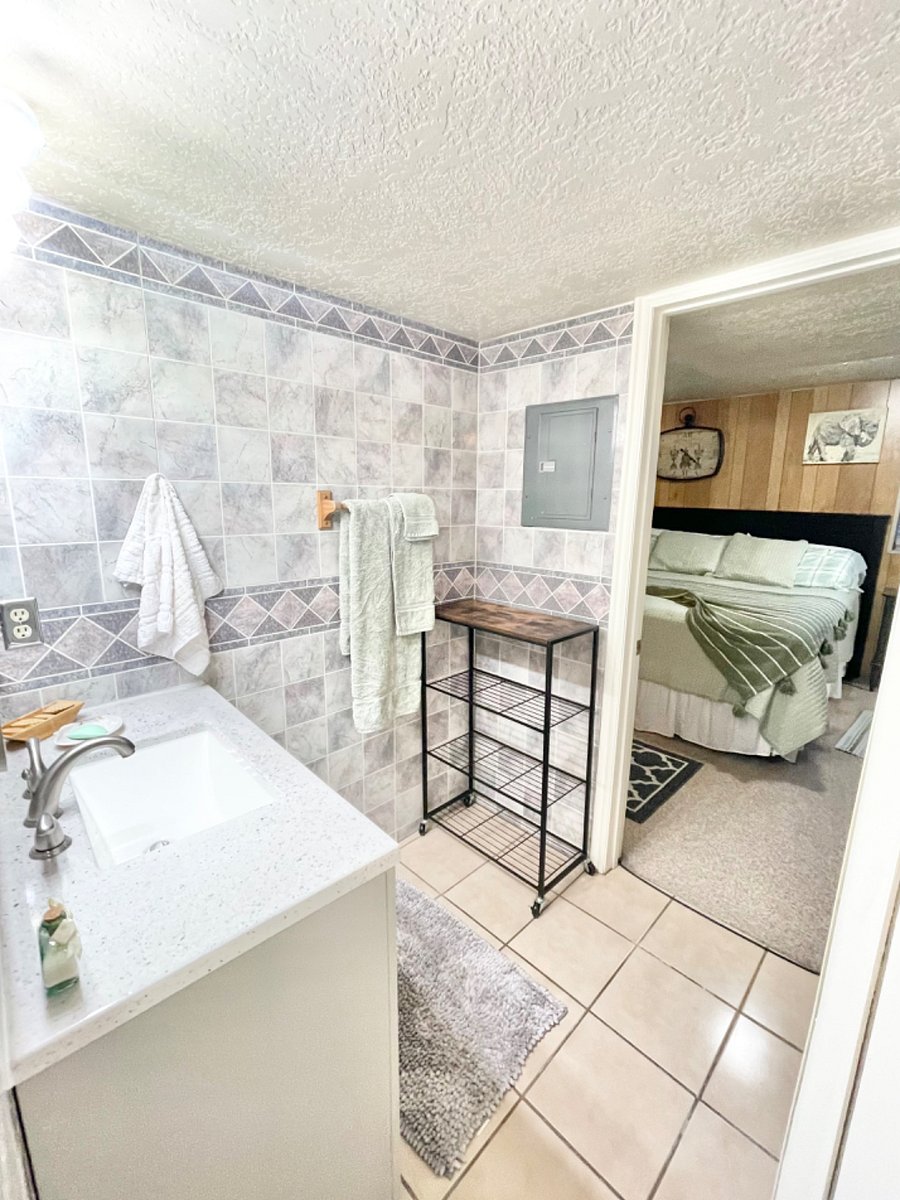 Furnished Finder property 600413_1 photo 22
