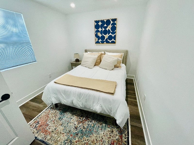 Furnished Finder property 600418_1 photo 3