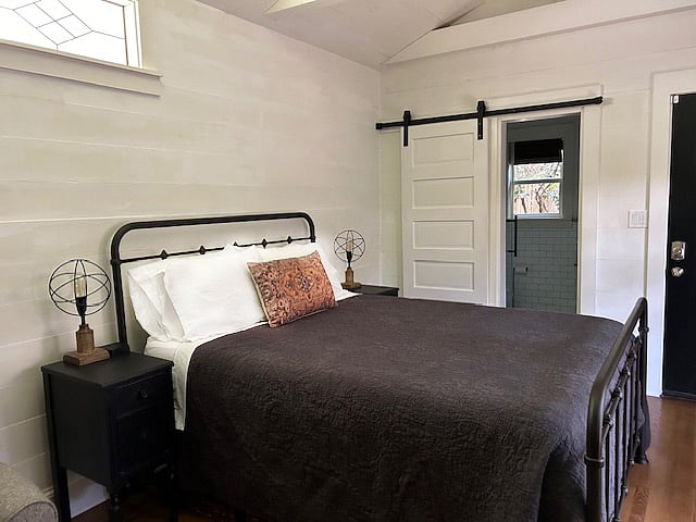 Furnished Finder property 600471_1 photo 2