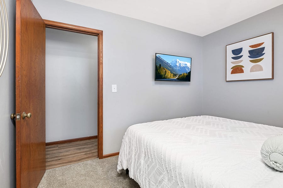 Furnished Finder property 600509_2 photo 20