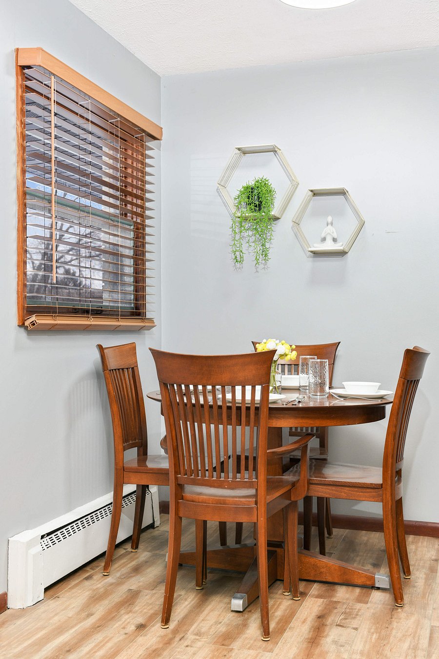 Furnished Finder property 600509_2 photo 10