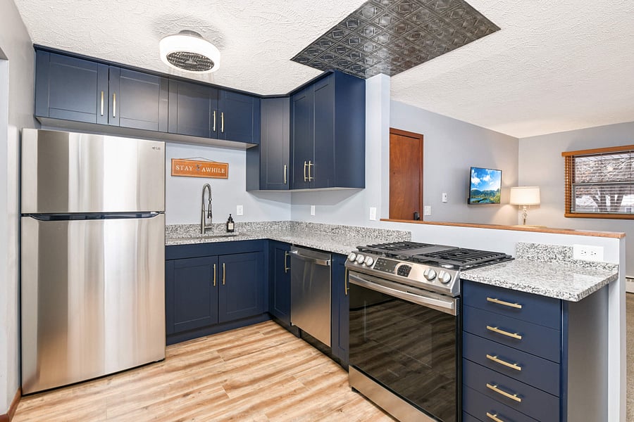Furnished Finder property 600509_2 photo 13