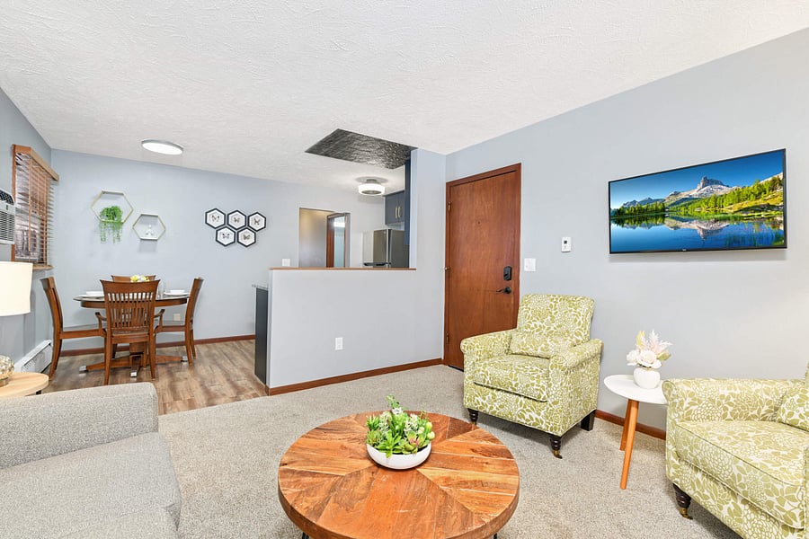 Furnished Finder property 600509_2 photo 8