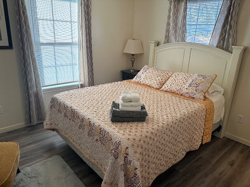 Furnished Finder property 600538_1 photo 13