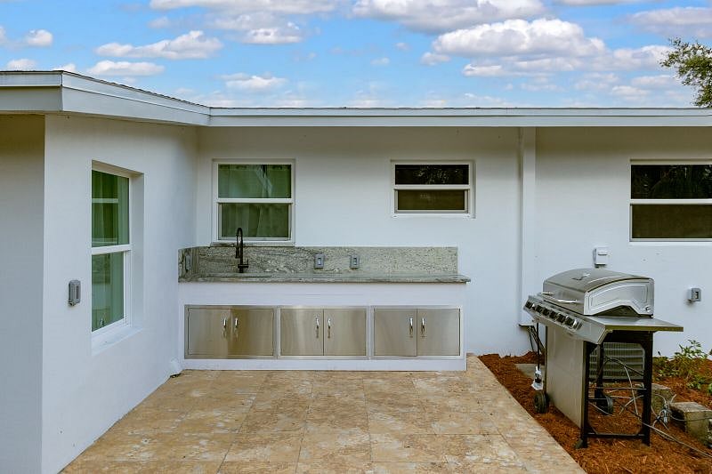 Furnished Finder property 600549_1 photo 35