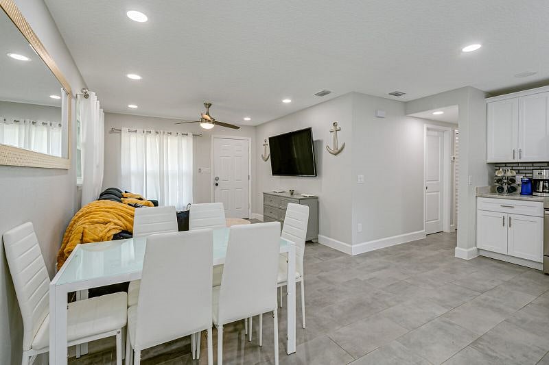 Furnished Finder property 600549_1 photo 13
