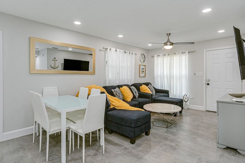 Furnished Finder property 600549_1 photo 12