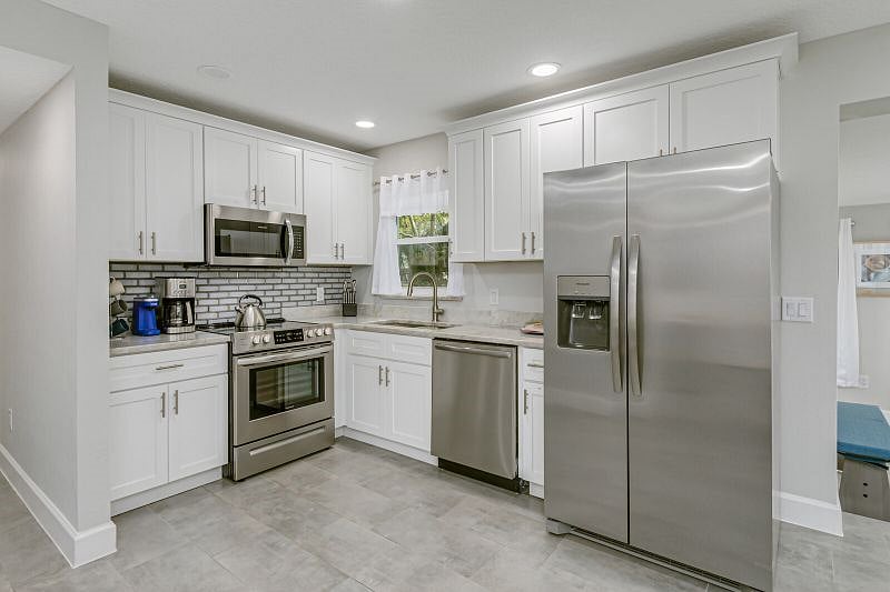 Furnished Finder property 600549_1 photo 18