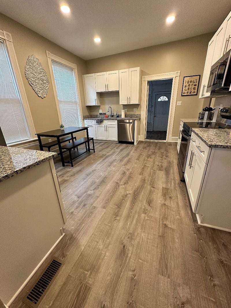 Furnished Finder property 600575_1 photo 5