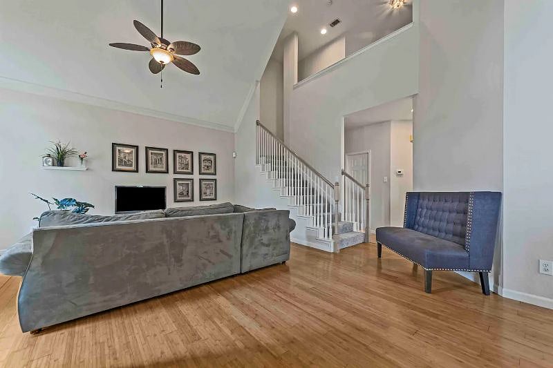 Furnished Finder property 600586_1 photo 3