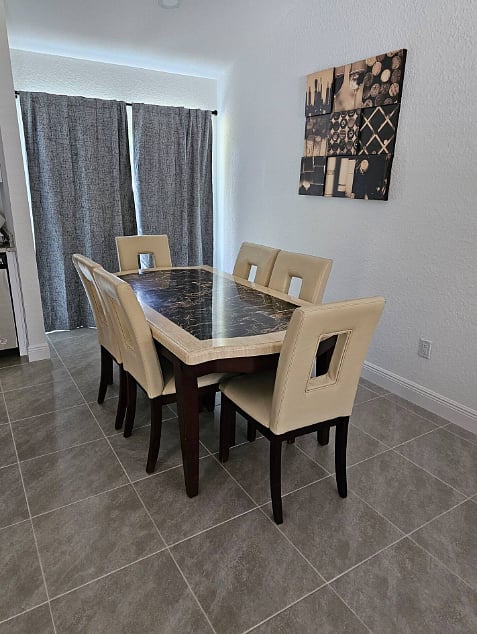 Furnished Finder property 600642_1 photo 7
