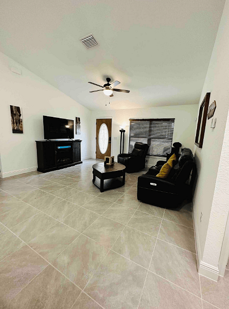 Furnished Finder property 600643_1 photo 16