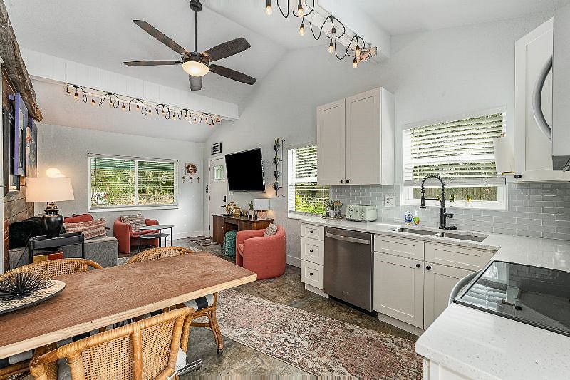 Furnished Finder property 600652_1 photo 12