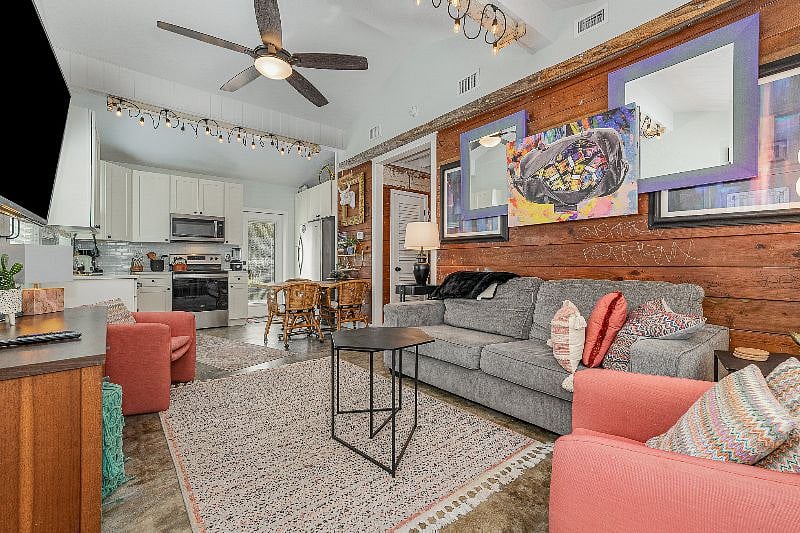 Furnished Finder property 600652_1 photo 19