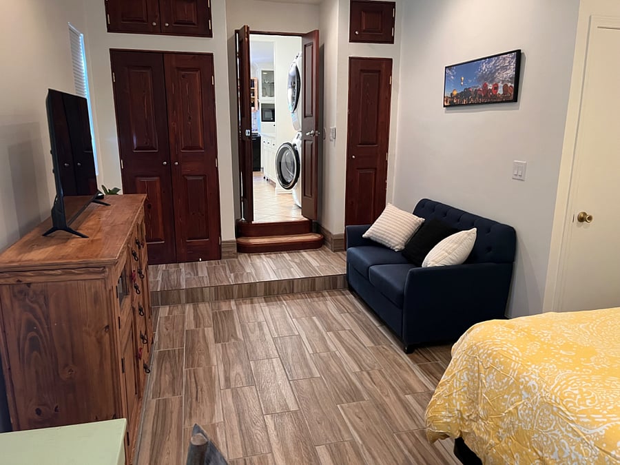 Furnished Finder property 600663_1 photo 8