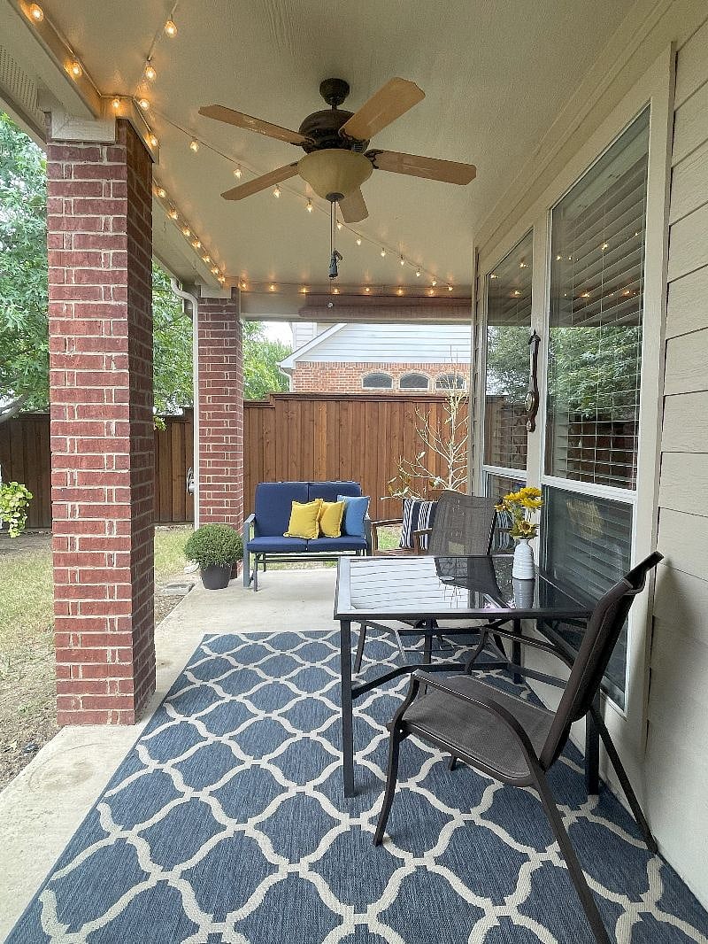 Covered Patio with lights & ceiling fan
