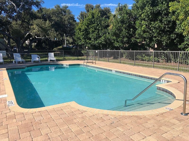 Community pool