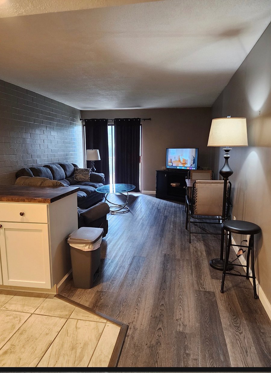Furnished Finder property 600700_1 photo 6
