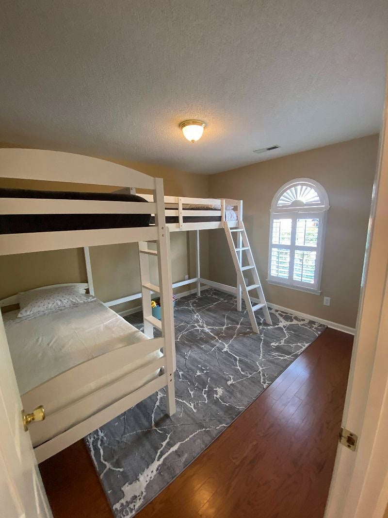 Furnished Finder property 600747_1 photo 13