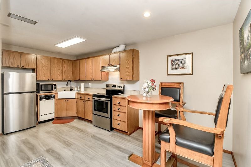 Furnished Finder property 600750_1 photo 6