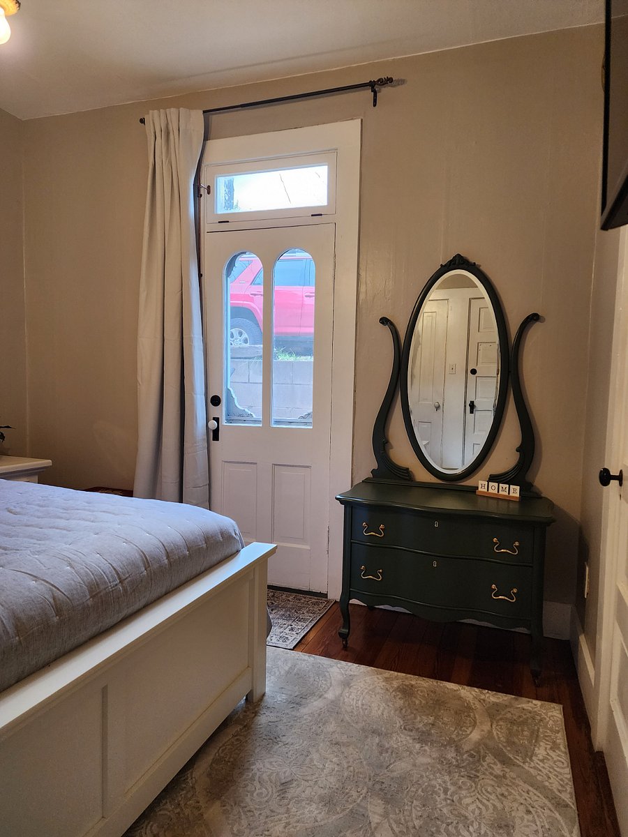 Furnished Finder property 600761_1 photo 37