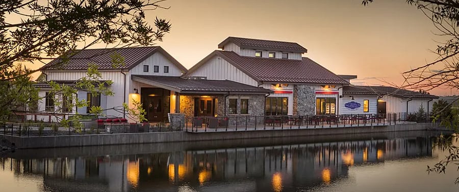Ted's Sweetwater Grill is the neighborhood restaurant and bar. One mile from home.