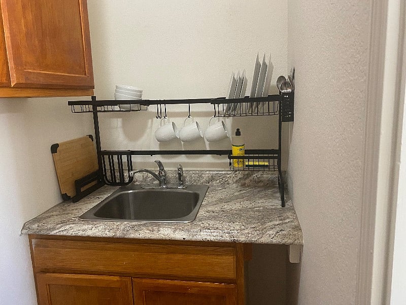 Furnished Finder property 600801_1 photo 4