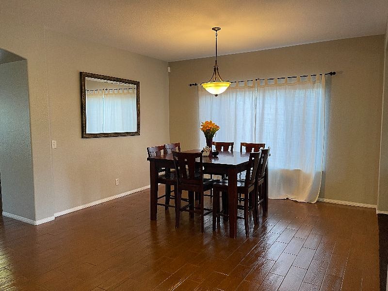 Furnished Finder property 600836_1 photo 12