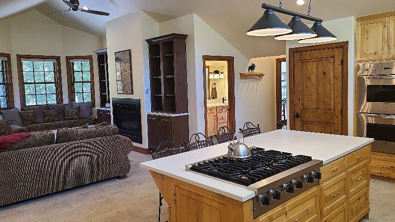 Furnished Finder property 600872_1 photo 11