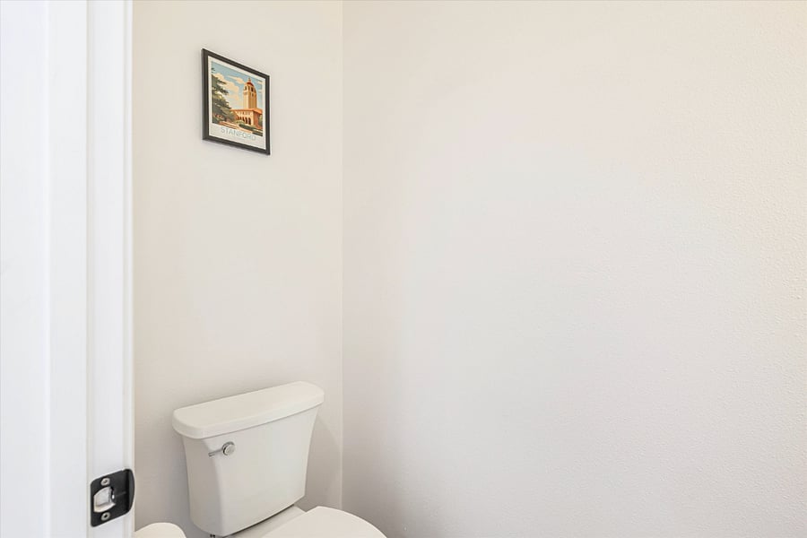 Furnished Finder property 600949_1 photo 23
