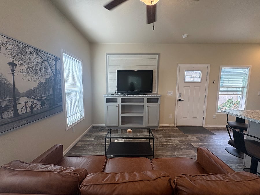 Furnished Finder property 600989_1 photo 5