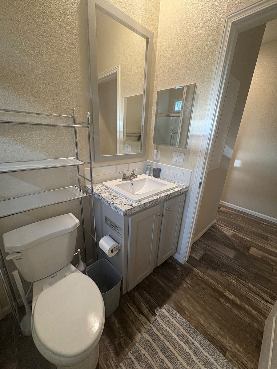 Furnished Finder property 600989_1 photo 25