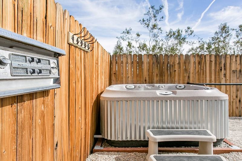 Furnished Finder property 601006_1 photo 23