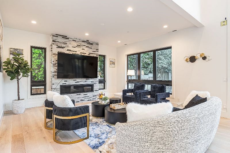 Furnished Finder property 601027_1 photo 1