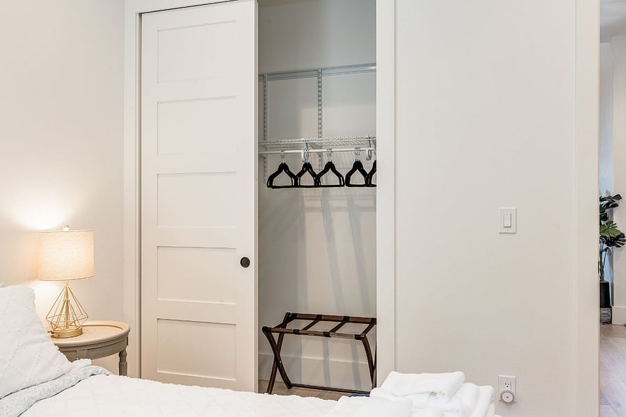 Furnished Finder property 601027_1 photo 15
