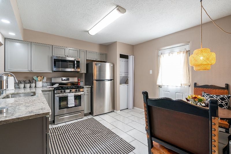 Furnished Finder property 601080_1 photo 11