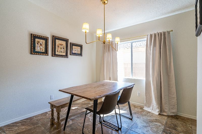 Furnished Finder property 601119_1 photo 3
