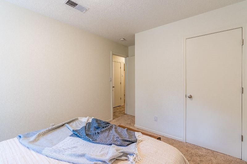 Furnished Finder property 601119_1 photo 21