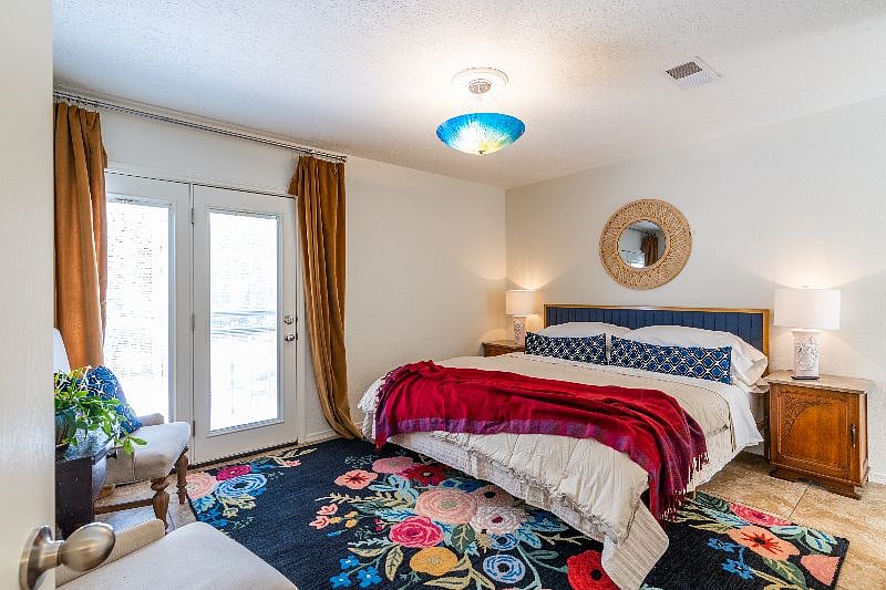 Furnished Finder property 601119_1 photo 33