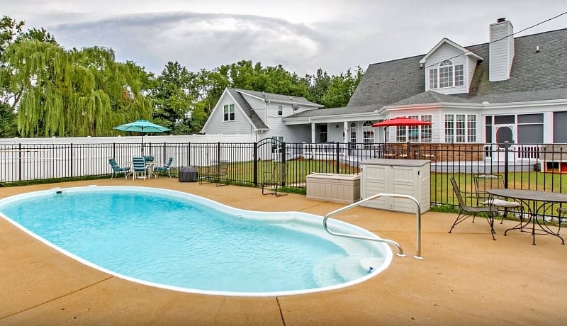 Furnished Finder property 601198_1 photo 2