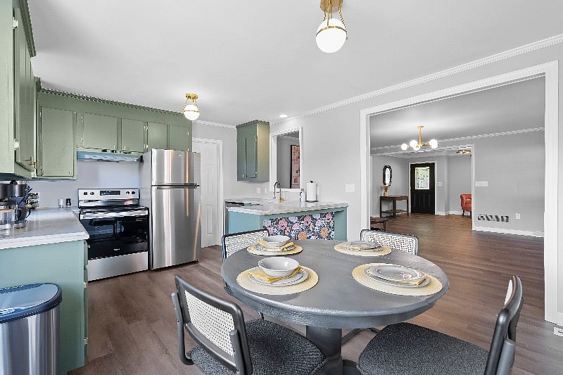 Furnished Finder property 601231_1 photo 6