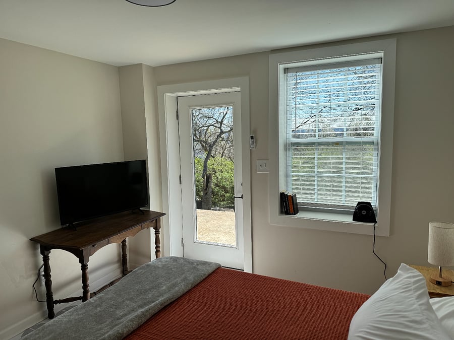 Furnished Finder property 601235_1 photo 6