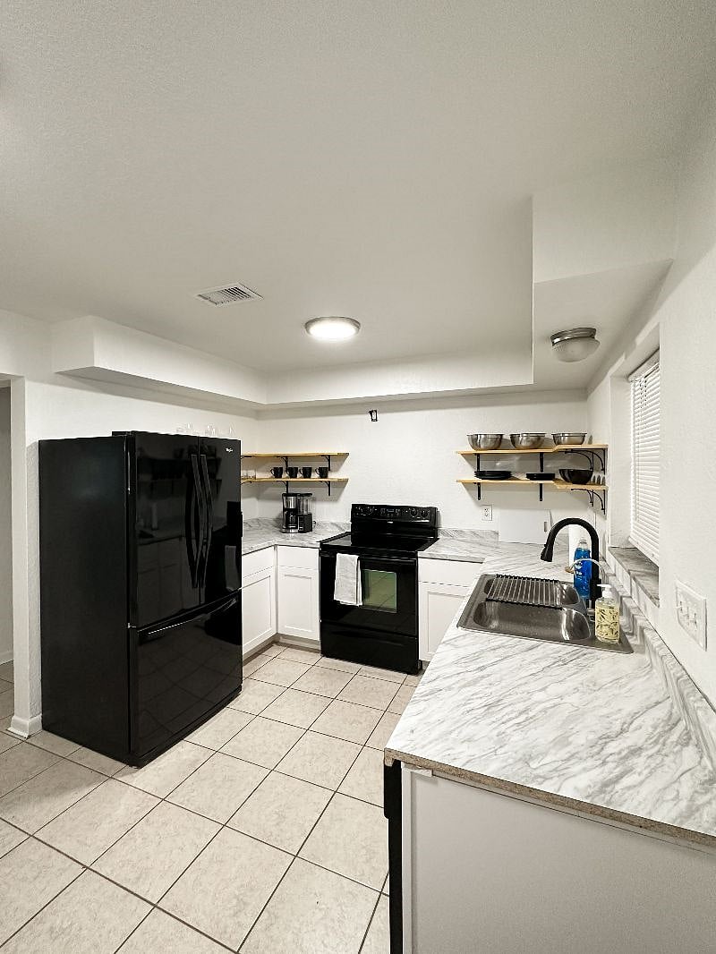 Furnished Finder property 601299_1 photo 6