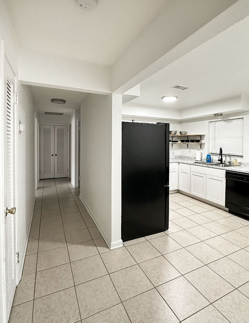 Furnished Finder property 601299_1 photo 5